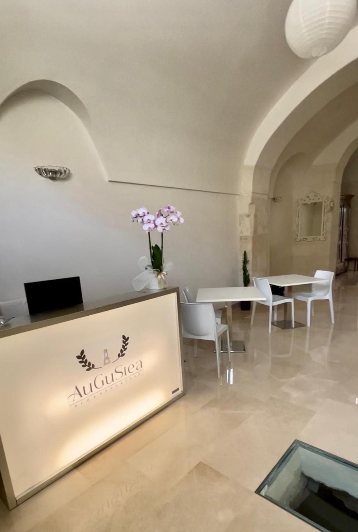 Augustea Bed and Breakfast Sannicandro di Bari Exteriör bild